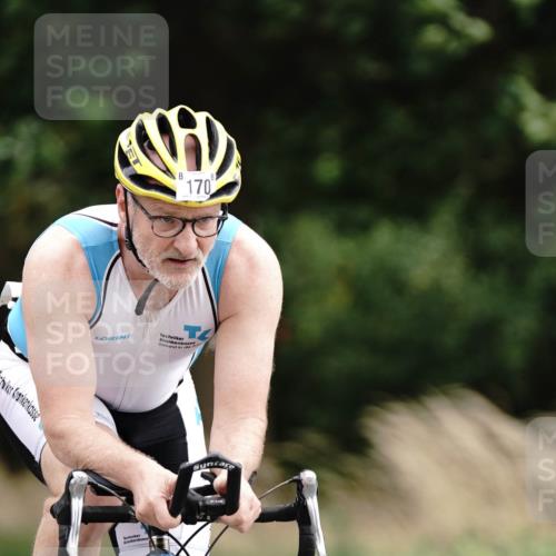 30.08.2026 - Elbe Triathlon Hamburg Michael Burmester http://msf.ph/oto/10112609 30.08.2026 15:05:38 Radfahren 170 meine-sportfotos.de