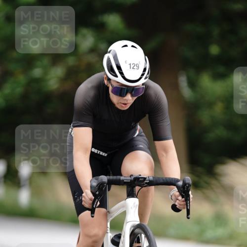 30.08.2026 - Elbe Triathlon Hamburg Michael Burmester http://msf.ph/oto/10112655 30.08.2026 15:15:03 Radfahren 129 meine-sportfotos.de