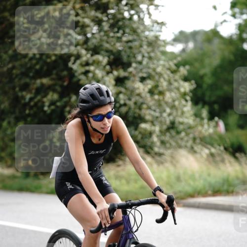 30.08.2026 - Elbe Triathlon Hamburg Michael Burmester http://msf.ph/oto/10112704 30.08.2026 15:22:03 Radfahren  meine-sportfotos.de