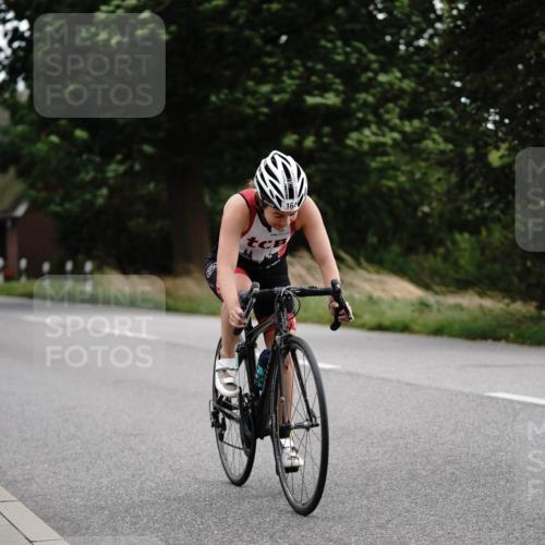 30.08.2026 - Elbe Triathlon Hamburg Michael Burmester http://msf.ph/oto/10112741 30.08.2026 15:26:47 Radfahren 164 meine-sportfotos.de