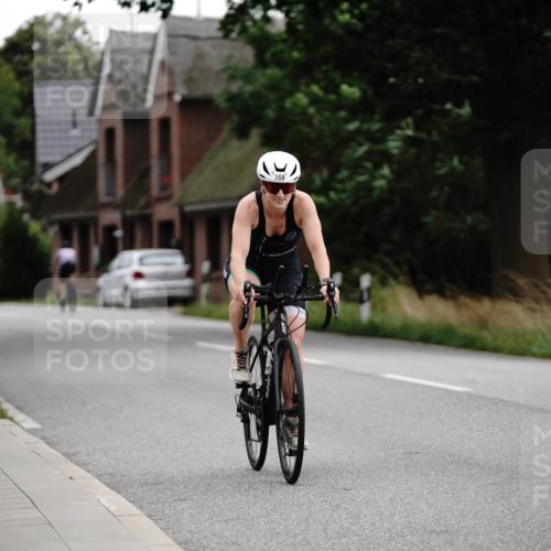 30.08.2026 - Elbe Triathlon Hamburg Michael Burmester http://msf.ph/oto/10112748 30.08.2026 15:27:01 Radfahren 90, 168 meine-sportfotos.de