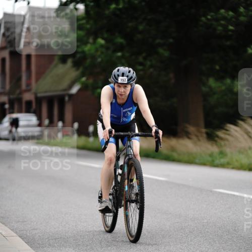 30.08.2026 - Elbe Triathlon Hamburg Michael Burmester http://msf.ph/oto/10112752 30.08.2026 15:27:07 Radfahren 153 meine-sportfotos.de
