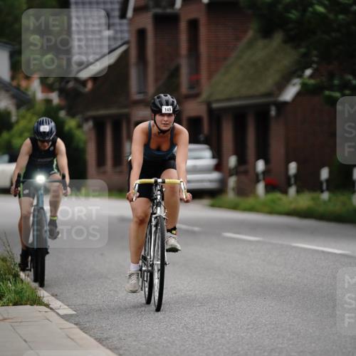 30.08.2026 - Elbe Triathlon Hamburg Michael Burmester http://msf.ph/oto/10112779 30.08.2026 15:28:30 Radfahren 149 meine-sportfotos.de