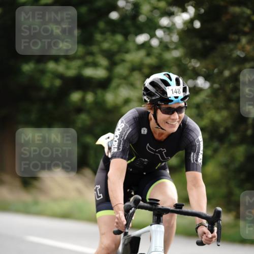 30.08.2026 - Elbe Triathlon Hamburg Michael Burmester http://msf.ph/oto/10112791 30.08.2026 15:28:39 Radfahren  meine-sportfotos.de