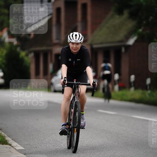 30.08.2026 - Elbe Triathlon Hamburg Michael Burmester http://msf.ph/oto/10112799 30.08.2026 15:29:02 Radfahren 151 meine-sportfotos.de