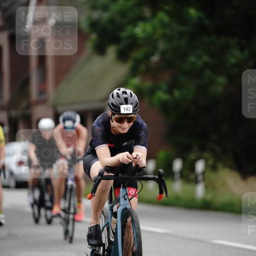 30.08.2026 - Elbe Triathlon Hamburg Michael Burmester http://msf.ph/oto/10112810 30.08.2026 15:30:09 Radfahren 142 meine-sportfotos.de