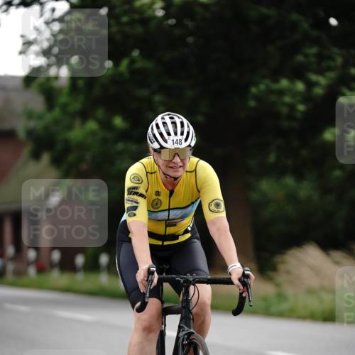 30.08.2026 - Elbe Triathlon Hamburg Michael Burmester http://msf.ph/oto/10112816 30.08.2026 15:30:12 Radfahren 148 meine-sportfotos.de