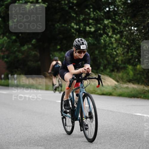 30.08.2026 - Elbe Triathlon Hamburg Michael Burmester http://msf.ph/oto/10112912 30.08.2026 15:34:58 Radfahren 142 meine-sportfotos.de