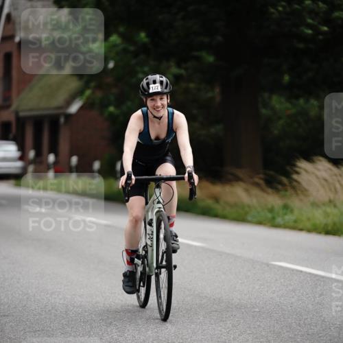30.08.2026 - Elbe Triathlon Hamburg Michael Burmester http://msf.ph/oto/10112920 30.08.2026 15:35:37 Radfahren 172 meine-sportfotos.de