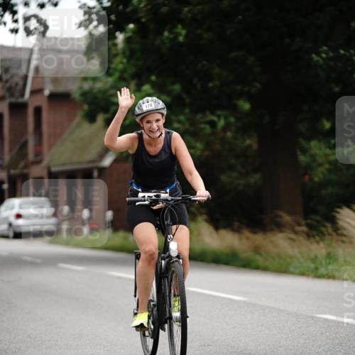 30.08.2026 - Elbe Triathlon Hamburg Michael Burmester http://msf.ph/oto/10112929 30.08.2026 15:36:03 Radfahren  meine-sportfotos.de
