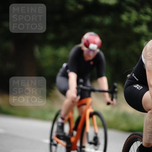 30.08.2026 - Elbe Triathlon Hamburg Michael Burmester http://msf.ph/oto/10112947 30.08.2026 15:36:48 Radfahren 162 meine-sportfotos.de