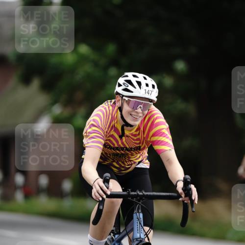 30.08.2026 - Elbe Triathlon Hamburg Michael Burmester http://msf.ph/oto/10112958 30.08.2026 15:37:01 Radfahren 147 meine-sportfotos.de