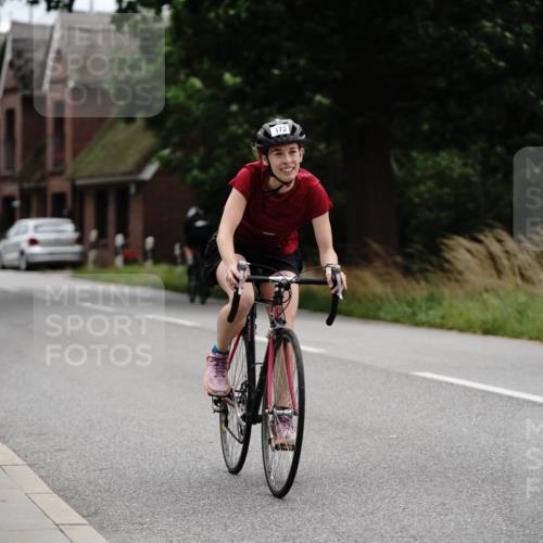 30.08.2026 - Elbe Triathlon Hamburg Michael Burmester http://msf.ph/oto/10112970 30.08.2026 15:38:14 Radfahren 173 meine-sportfotos.de