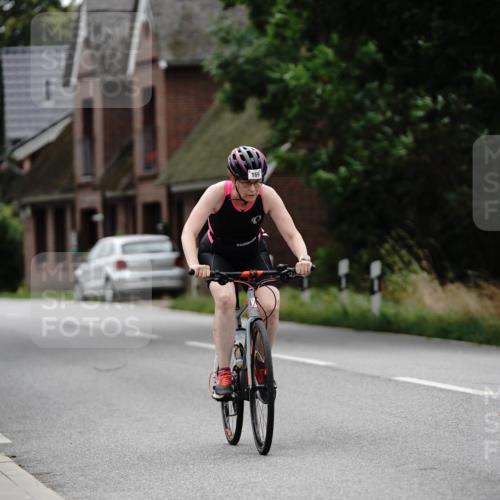 30.08.2026 - Elbe Triathlon Hamburg Michael Burmester http://msf.ph/oto/10112976 30.08.2026 15:38:38 Radfahren 169 meine-sportfotos.de