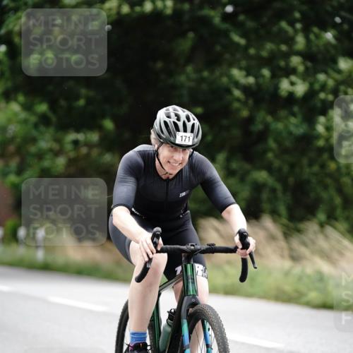 30.08.2026 - Elbe Triathlon Hamburg Michael Burmester http://msf.ph/oto/10112982 30.08.2026 15:38:57 Radfahren 171 meine-sportfotos.de