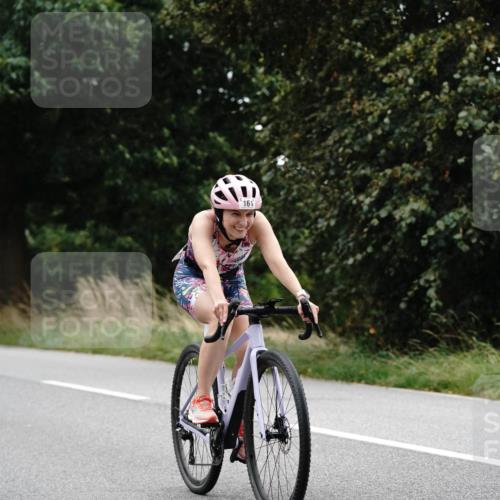 30.08.2026 - Elbe Triathlon Hamburg Michael Burmester http://msf.ph/oto/10113009 30.08.2026 15:41:07 Radfahren 161 meine-sportfotos.de