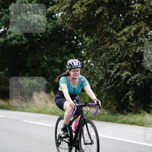 30.08.2026 - Elbe Triathlon Hamburg Michael Burmester http://msf.ph/oto/10113013 30.08.2026 15:41:09 Radfahren 150 meine-sportfotos.de