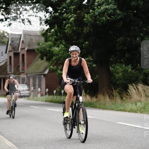 30.08.2026 - Elbe Triathlon Hamburg Michael Burmester http://msf.ph/oto/10113021 30.08.2026 15:41:32 Radfahren 170 meine-sportfotos.de