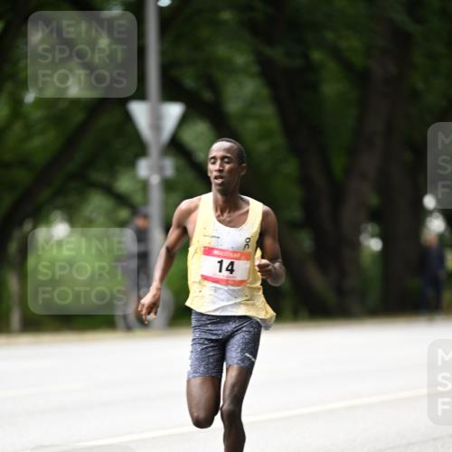 06.09.2026 - CURREX Alsterlauf Dr. Thomas Lammeyer http://msf.ph/oto/10113080 06.09.2026 09:03:53 Laufen 14 meine-sportfotos.de