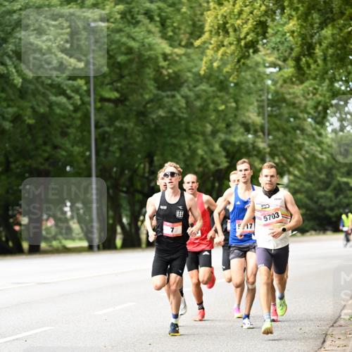06.09.2026 - CURREX Alsterlauf Dr. Thomas Lammeyer http://msf.ph/oto/10113105 06.09.2026 09:04:13 Laufen 17, 5703 meine-sportfotos.de
