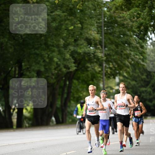 06.09.2026 - CURREX Alsterlauf Dr. Thomas Lammeyer http://msf.ph/oto/10113129 06.09.2026 09:04:18 Laufen 6007, 630, 6, 25, 5751 meine-sportfotos.de