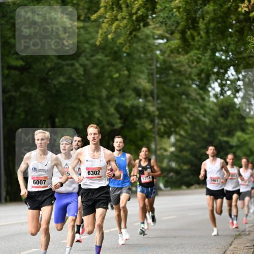 06.09.2026 - CURREX Alsterlauf Dr. Thomas Lammeyer http://msf.ph/oto/10113146 06.09.2026 09:04:21 Laufen 6007, 6302, 5751 meine-sportfotos.de
