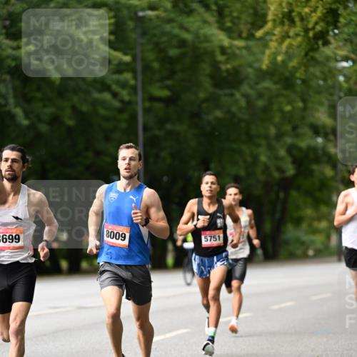 06.09.2026 - CURREX Alsterlauf Dr. Thomas Lammeyer http://msf.ph/oto/10113161 06.09.2026 09:04:23 Laufen 3699, 8009, 5751 meine-sportfotos.de