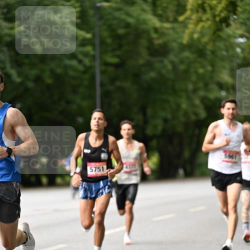 06.09.2026 - CURREX Alsterlauf Dr. Thomas Lammeyer http://msf.ph/oto/10113166 06.09.2026 09:04:24 Laufen 5751, 5961 meine-sportfotos.de