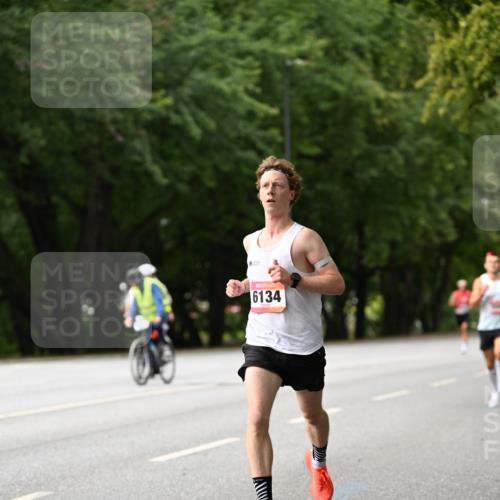 06.09.2026 - CURREX Alsterlauf Dr. Thomas Lammeyer http://msf.ph/oto/10113184 06.09.2026 09:04:27 Laufen 6134 meine-sportfotos.de