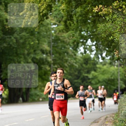 06.09.2026 - CURREX Alsterlauf Dr. Thomas Lammeyer http://msf.ph/oto/10113199 06.09.2026 09:04:30 Laufen 6076 meine-sportfotos.de