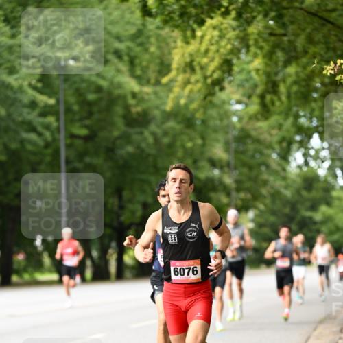 06.09.2026 - CURREX Alsterlauf Dr. Thomas Lammeyer http://msf.ph/oto/10113210 06.09.2026 09:04:31 Laufen 6076 meine-sportfotos.de