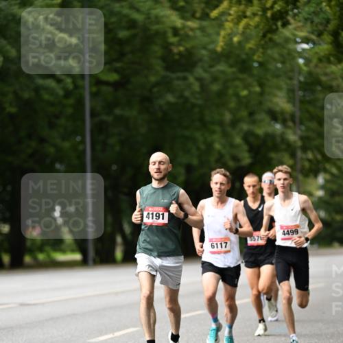 06.09.2026 - CURREX Alsterlauf Dr. Thomas Lammeyer http://msf.ph/oto/10113243 06.09.2026 09:04:37 Laufen 4191, 4499, 557, 6117 meine-sportfotos.de