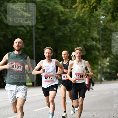 06.09.2026 - CURREX Alsterlauf Dr. Thomas Lammeyer http://msf.ph/oto/10113249 06.09.2026 09:04:38 Laufen 4191, 6117, 557, 4499 meine-sportfotos.de