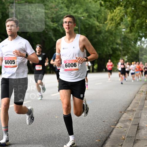 06.09.2026 - CURREX Alsterlauf Dr. Thomas Lammeyer http://msf.ph/oto/10113419 06.09.2026 09:05:05 Laufen 6005, 1151, 6006 meine-sportfotos.de