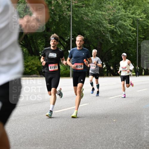 06.09.2026 - CURREX Alsterlauf Dr. Thomas Lammeyer http://msf.ph/oto/10113425 06.09.2026 09:05:06 Laufen 6006, 8151, 3039, 5619, 2021 meine-sportfotos.de