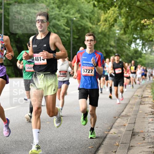 06.09.2026 - CURREX Alsterlauf Dr. Thomas Lammeyer http://msf.ph/oto/10113552 06.09.2026 09:05:26 Laufen 4502, 4614, 5685, 5469, 5727 meine-sportfotos.de
