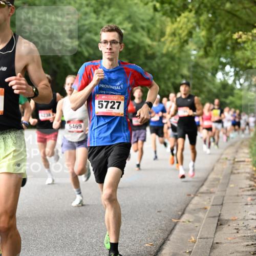06.09.2026 - CURREX Alsterlauf Dr. Thomas Lammeyer http://msf.ph/oto/10113555 06.09.2026 09:05:27 Laufen 4614, 1238, 5469, 5727 meine-sportfotos.de