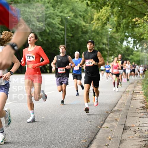 06.09.2026 - CURREX Alsterlauf Dr. Thomas Lammeyer http://msf.ph/oto/10113560 06.09.2026 09:05:27 Laufen 27, 5469, 5374, 5658, 2299 meine-sportfotos.de