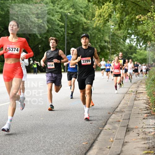 06.09.2026 - CURREX Alsterlauf Dr. Thomas Lammeyer http://msf.ph/oto/10113562 06.09.2026 09:05:28 Laufen 69, 5374, 5658, 2299, 4360 meine-sportfotos.de
