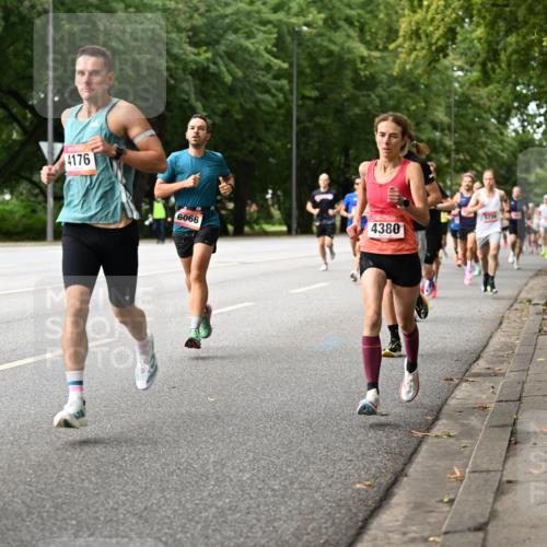 06.09.2026 - CURREX Alsterlauf Dr. Thomas Lammeyer http://msf.ph/oto/10113578 06.09.2026 09:05:30 Laufen 4176, 6066, 4380 meine-sportfotos.de