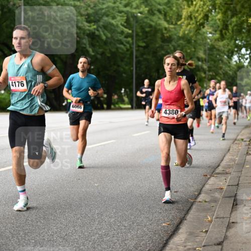 06.09.2026 - CURREX Alsterlauf Dr. Thomas Lammeyer http://msf.ph/oto/10113579 06.09.2026 09:05:30 Laufen 4176, 6066, 4380 meine-sportfotos.de