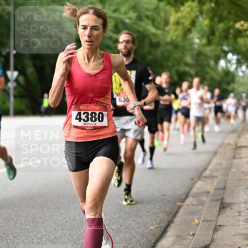 06.09.2026 - CURREX Alsterlauf Dr. Thomas Lammeyer http://msf.ph/oto/10113585 06.09.2026 09:05:31 Laufen 6066, 4380 meine-sportfotos.de