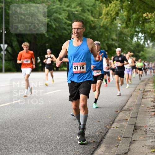 06.09.2026 - CURREX Alsterlauf Dr. Thomas Lammeyer http://msf.ph/oto/10113672 06.09.2026 09:05:44 Laufen 4175, 5663 meine-sportfotos.de