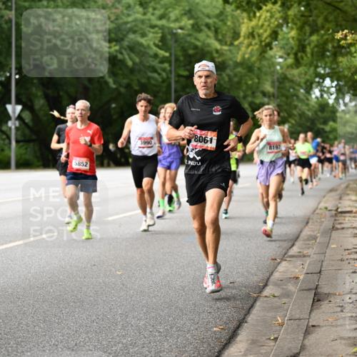 06.09.2026 - CURREX Alsterlauf Dr. Thomas Lammeyer http://msf.ph/oto/10113687 06.09.2026 09:05:46 Laufen 5302, 5852, 3990, 8061, 8197 meine-sportfotos.de
