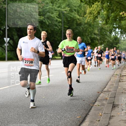 06.09.2026 - CURREX Alsterlauf Dr. Thomas Lammeyer http://msf.ph/oto/10113718 06.09.2026 09:05:50 Laufen 6140, 2738, 4758 meine-sportfotos.de
