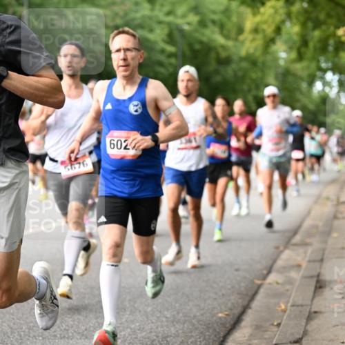 06.09.2026 - CURREX Alsterlauf Dr. Thomas Lammeyer http://msf.ph/oto/10113792 06.09.2026 09:06:01 Laufen 417, 2723, 5676, 602 meine-sportfotos.de