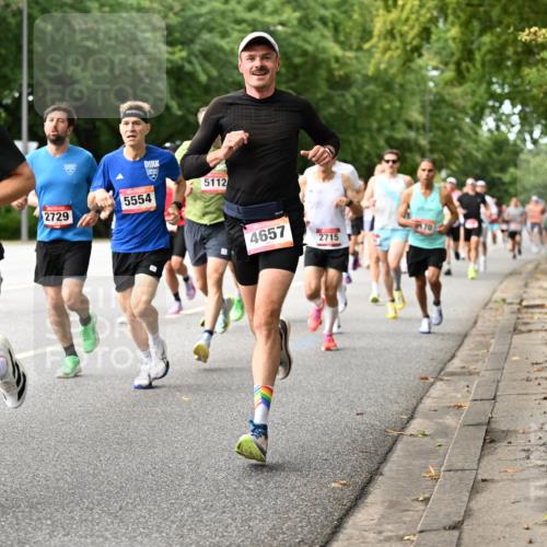 06.09.2026 - CURREX Alsterlauf Dr. Thomas Lammeyer http://msf.ph/oto/10113815 06.09.2026 09:06:05 Laufen 5404, 2729, 5554, 5112, 4657, 2715, 170 meine-sportfotos.de