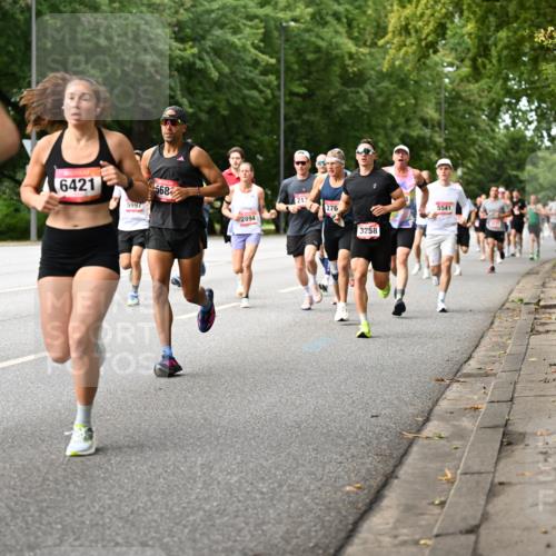 06.09.2026 - CURREX Alsterlauf Dr. Thomas Lammeyer http://msf.ph/oto/10113832 06.09.2026 09:06:08 Laufen 6421, 5997, 568, 213, 276, 2894, 3258, 5541 meine-sportfotos.de