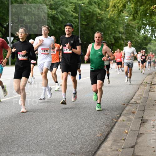 06.09.2026 - CURREX Alsterlauf Dr. Thomas Lammeyer http://msf.ph/oto/10113887 06.09.2026 09:06:16 Laufen 4607, 3771, 325, 5909, 3714, 5675 meine-sportfotos.de