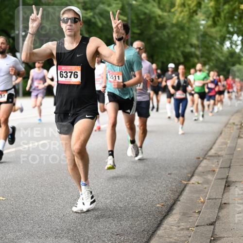 06.09.2026 - CURREX Alsterlauf Dr. Thomas Lammeyer http://msf.ph/oto/10113934 06.09.2026 09:06:23 Laufen 8036, 5034, 6376, 5511 meine-sportfotos.de